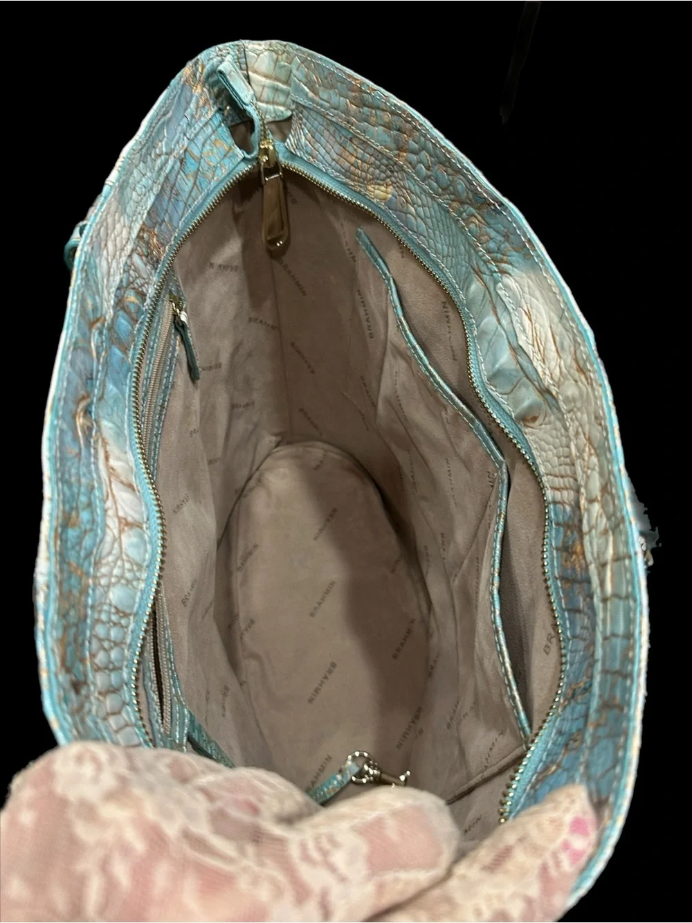Brahmin - Picture 8 of 10